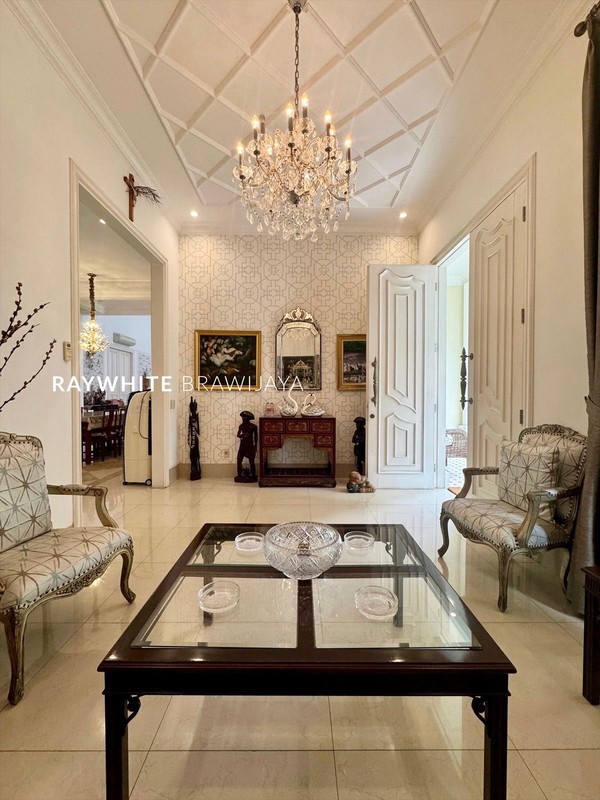 Rumah Kokoh Lingkungan Tenang Area Cipete Selatan