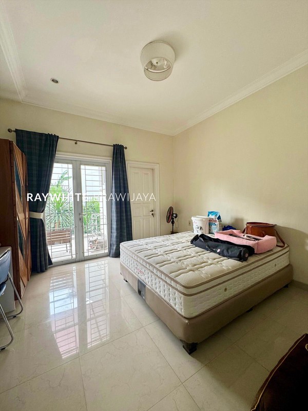 Rumah Kokoh Lingkungan Tenang Area Cipete Selatan