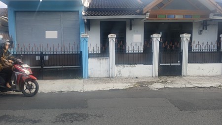 Disewakan Rumah Tinggal Lokasi Strategis di Daerah candi Gebang - Ngemplak Sleman 