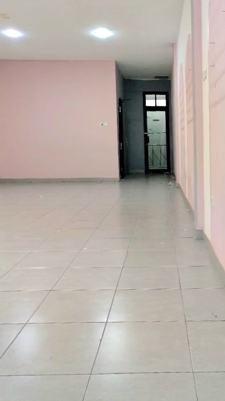 Disewakan Lantai 2 saja, Ruko rapih di Kelapa Hibrida Raya, Kelapa Gading