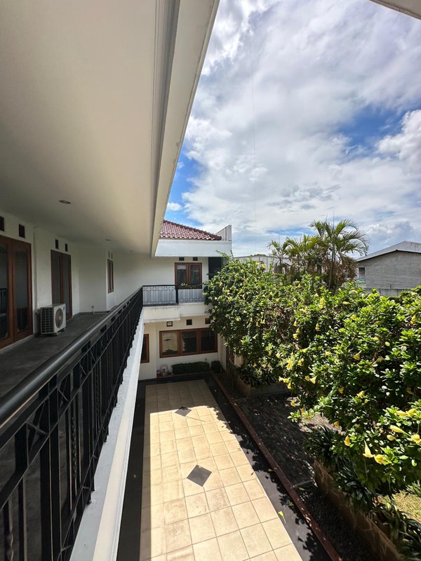 Rumah Mewah Komplek Permata Hijau 2 