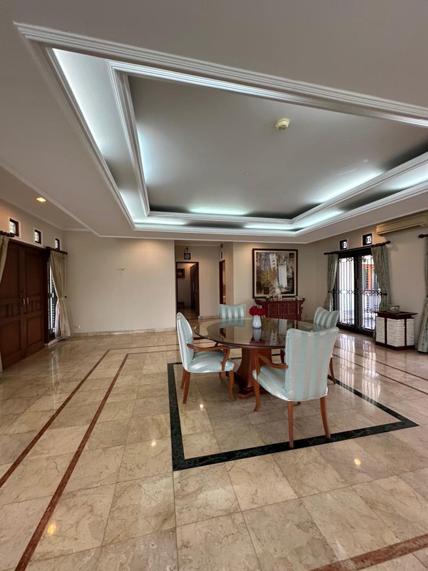 Rumah Mewah Komplek Permata Hijau 2 