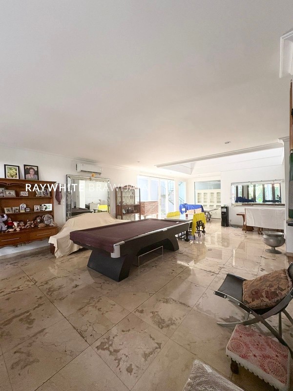 Rumah dalam Komplek Tenang Area Metro Alam Pondok Indah