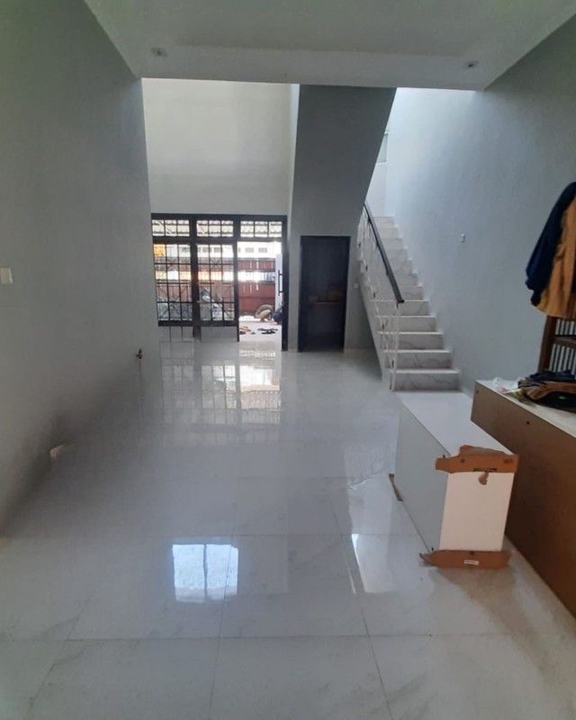 DIJUAL Rumah Bagus Siap Huni Kemandoran 1 Jakarta Selatan