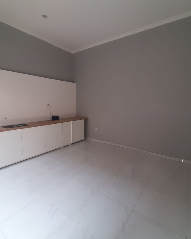 DIJUAL Rumah Bagus Siap Huni Kemandoran 1 Jakarta Selatan