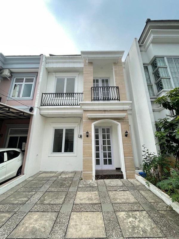 Jual cepat rumah area Royal Margonda Riverside Depok Jawa Barat