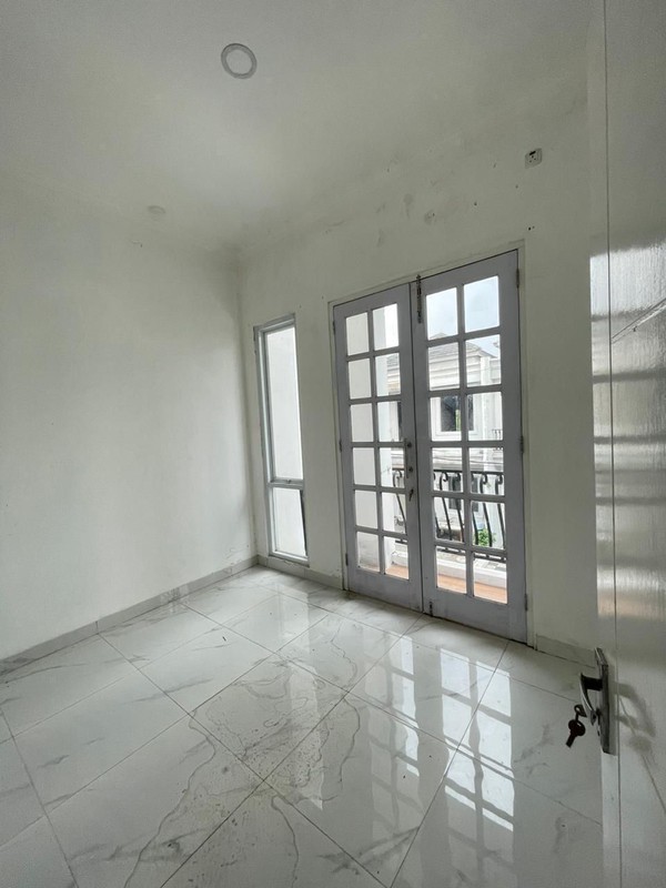 Jual cepat rumah area Royal Margonda Riverside Depok Jawa Barat