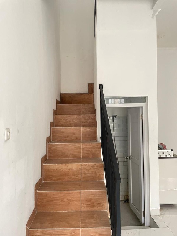 Jual cepat rumah area Royal Margonda Riverside Depok Jawa Barat