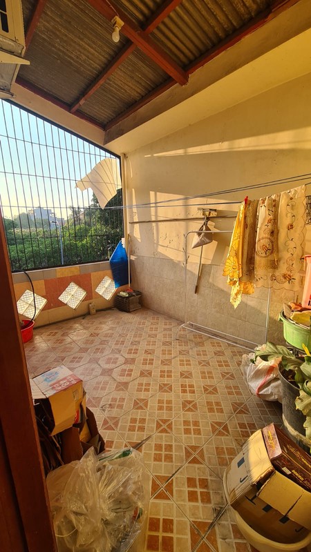 JUAL RUMAH HOOK DUKUH KUPANG SURABAYA