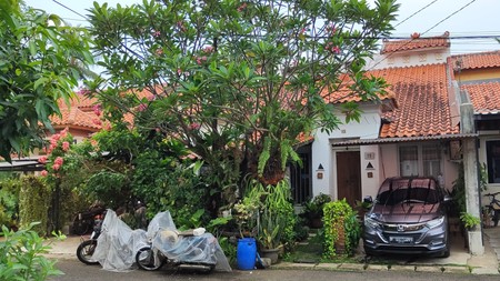 Hot Sale Rumah Elegan 2 Unit Gandeng Siap Huni - Lippo Karawaci