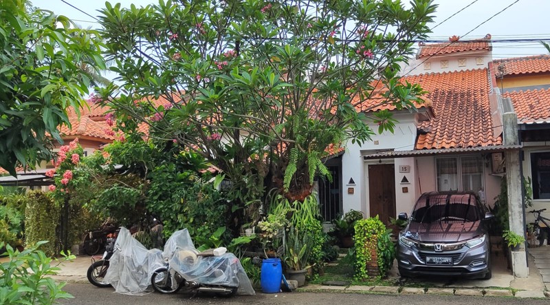 Hot Sale Rumah Elegan 2 Unit Gandeng Siap Huni - Lippo Karawaci