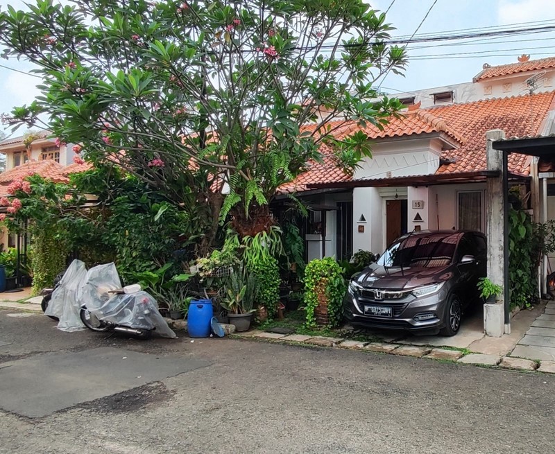 Hot Sale Rumah Elegan 2 Unit Gandeng Siap Huni - Lippo Karawaci