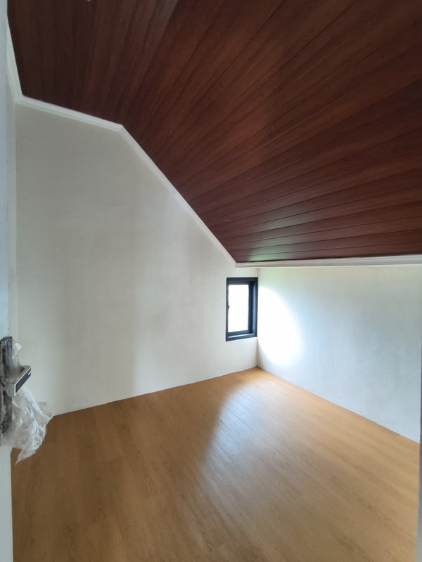 Rekomendasi Rumah dengan Tanah Luas 7 x 13 dekat Tol Tambak Sumur & Bandara Juanda