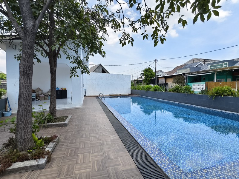 Rekomendasi Rumah dengan Tanah Luas 7 x 13 dekat Tol Tambak Sumur & Bandara Juanda