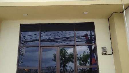 Ruko Siap Huni di Jalan Utama Pondok Cabe Lokasi Bisnis Paling Strategis