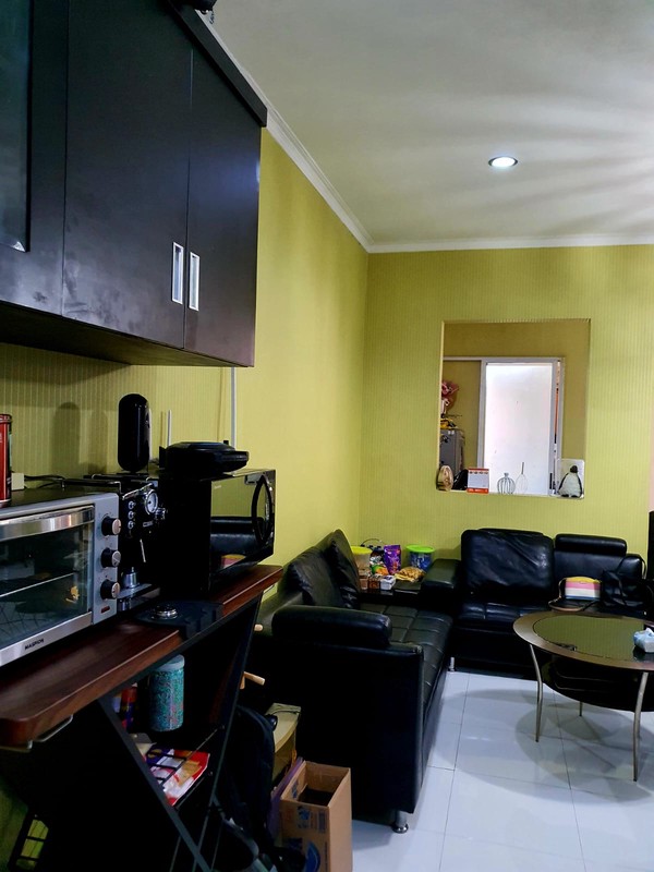 dijual cepat rumah strategis siap huni di taman chrysant 2 kencana loka bsd city, shm pembayaran bisa kpr