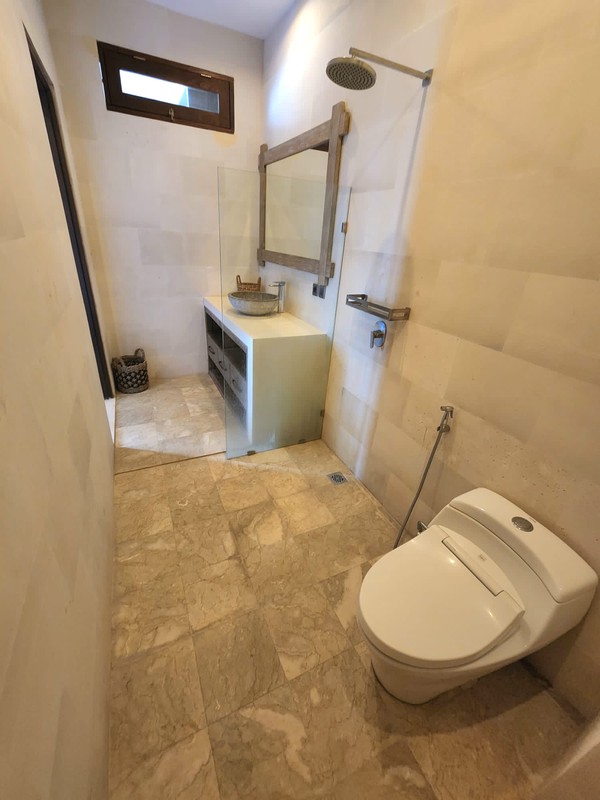 For Annual Rental - Cozy villa  full furnish area Pererenan - Canggu , Bali          