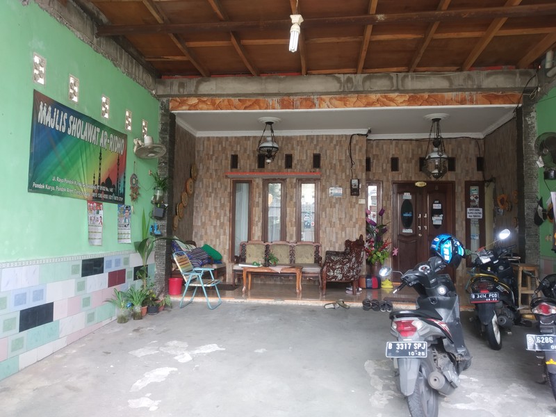 Rumah Kost di Pondok Karya Masuk Mobil