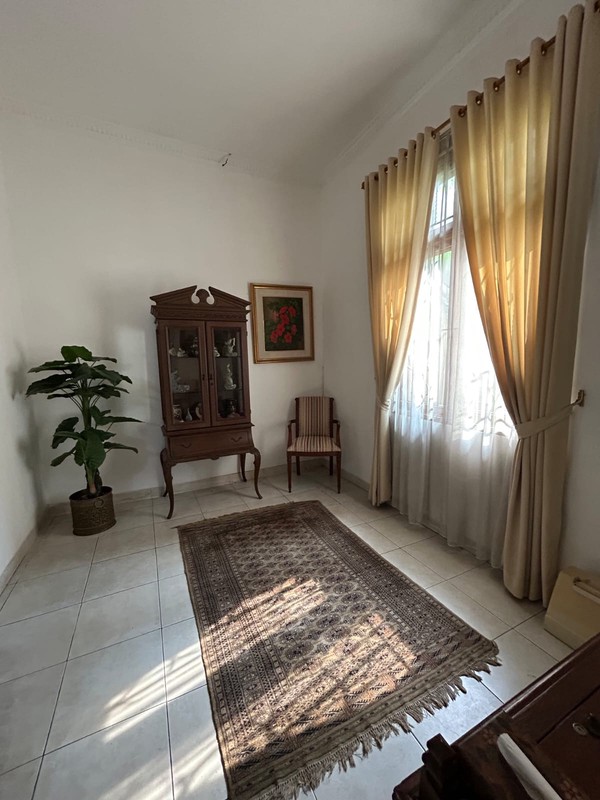 Rumah Bagus  Di Jl Telaga Warna Cinere Tangerang Selatan,