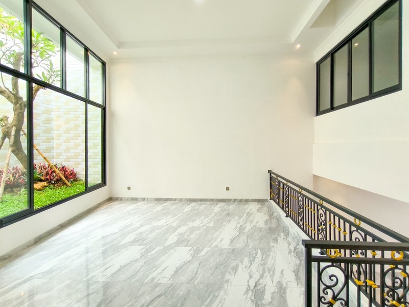 Rumah Bagus,dalam cluster di Bintaro Jaya 9