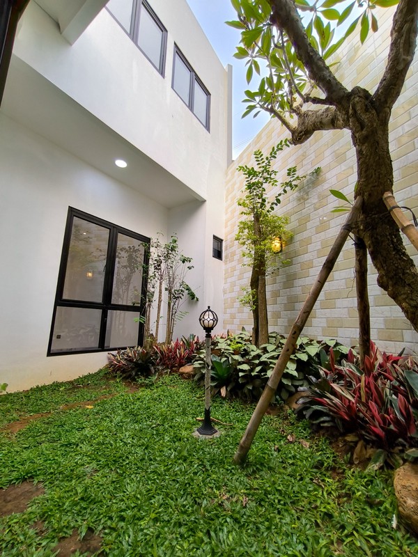 Rumah Bagus,dalam cluster di Bintaro Jaya 9