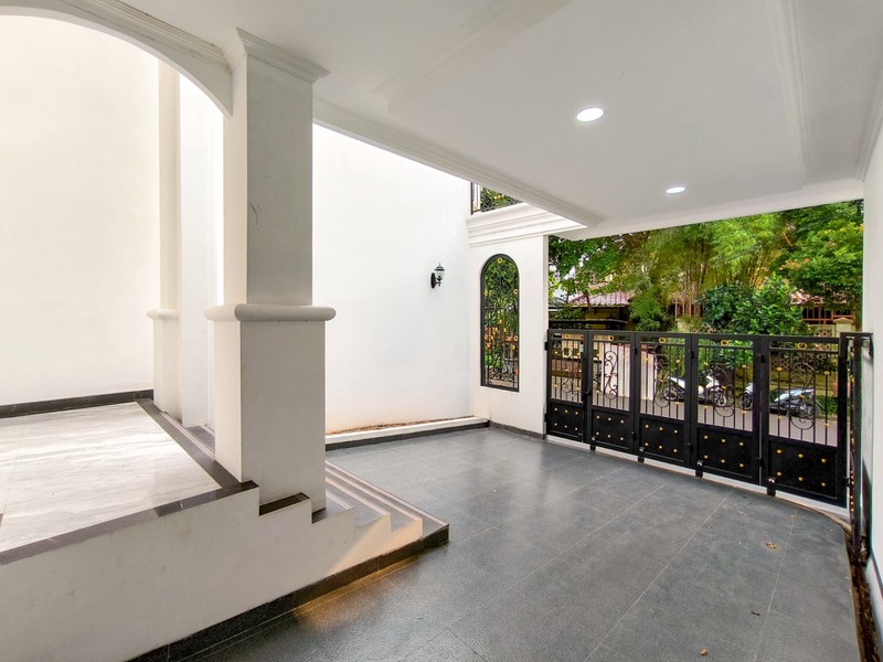 Rumah Bagus,dalam cluster di Bintaro Jaya 9