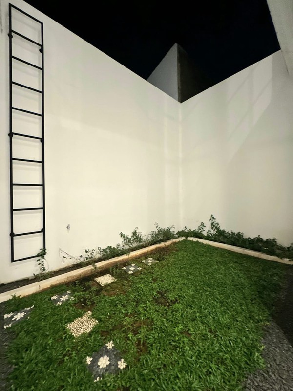 Rumah Bagus,dekat jajan ,dekat kampus STAN di Bintaro Jaya 5