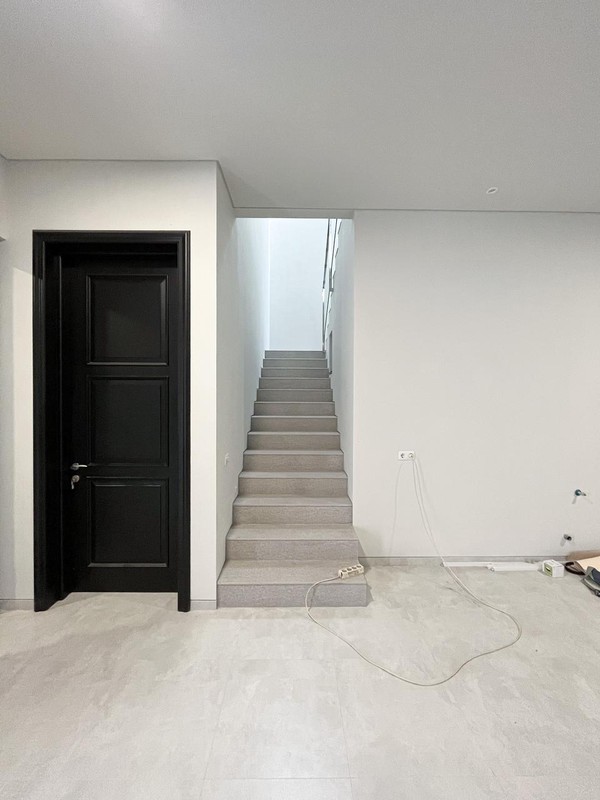 Dijual Rumah Manyar Tirtoasri Surabaya Timur Minimalis Baru Dua Lantai