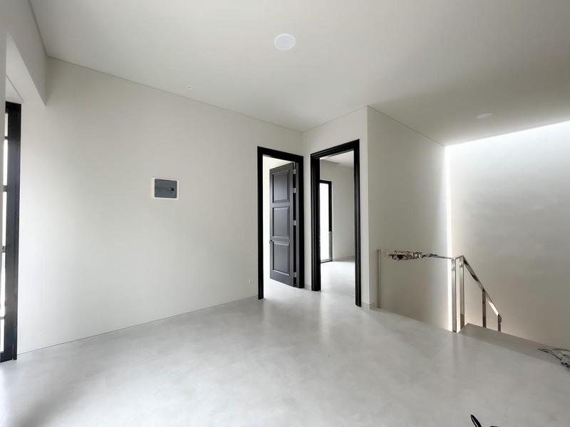 Dijual Rumah Manyar Tirtoasri Surabaya Timur Minimalis Baru Dua Lantai