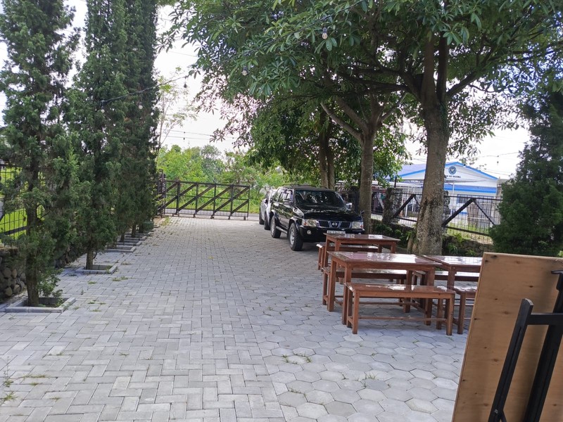 DIJUAL/DISEWAKAN Rumah Usaha Dekat Bakmi Pele, Jl.Godean km.8, Sleman 