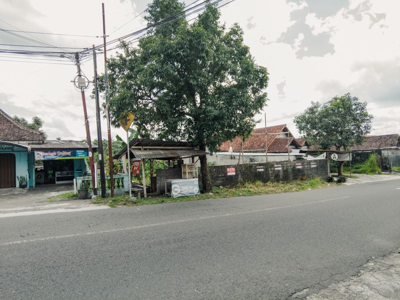 Tanah Eksklusif Lokasi Strategis di Pinggir Jl. Palagan KM 15, Sleman - Cocok untuk Investasi/Usaha