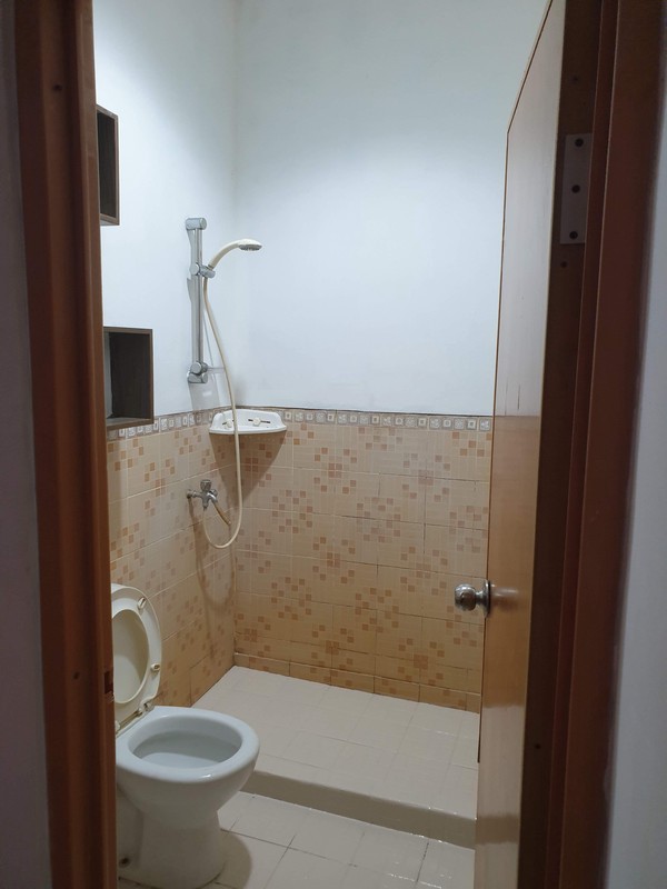 Rumah Minimalis 2 Lantai, Bagus, Bebas Banjir Siap Huni di Graha Bintaro