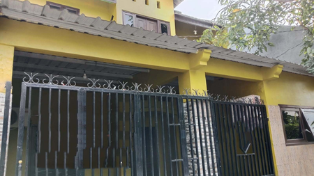 Dijual Rumah Graha Mitra Asri, Surabaya Lokasi strategis dekat Citraland; akses jalan 6 meter