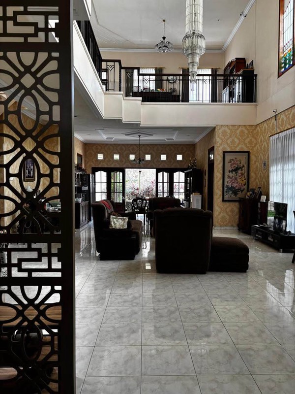 JUAL RUMAH VILLA BUKIT INDAH PAKUWON INDAH