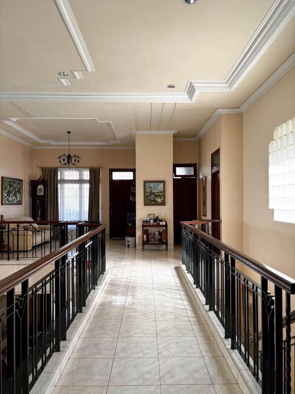 JUAL RUMAH VILLA BUKIT INDAH PAKUWON INDAH