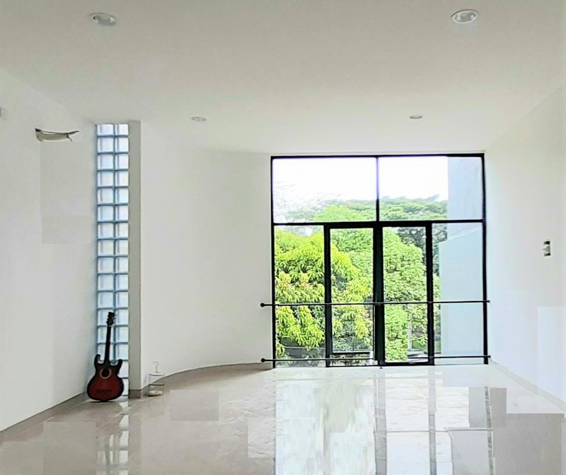 Ruko Siap Huni di Sektor IX Bintaro Jaya, Luas Tanah 100m, 2,5 Lantai Harga 200 Jt/Thn Nego