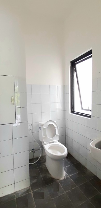 Ruko Siap Huni di Sektor IX Bintaro Jaya, Luas Tanah 100m, 2,5 Lantai Harga 200 Jt/Thn Nego