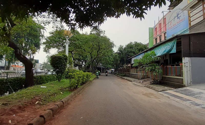 Ruko Siap Huni di Sektor IX Bintaro Jaya, Luas Tanah 100m, 2,5 Lantai Harga 200 Jt/Thn Nego