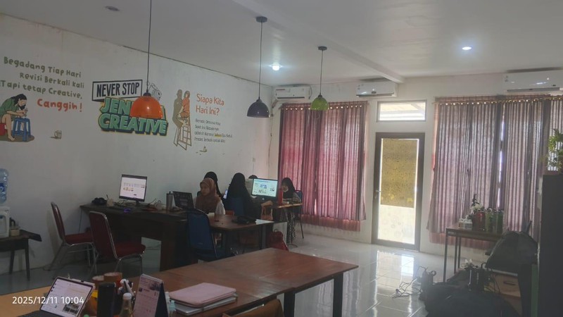 Rumah 2 Lantai Siap Huni di Dalam Perum, Purwomartani, Kalasan - Hanya 950 Juta!