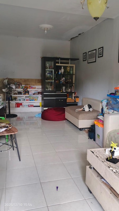 Rumah 2 Lantai Siap Huni di Dalam Perum, Purwomartani, Kalasan - Hanya 950 Juta!