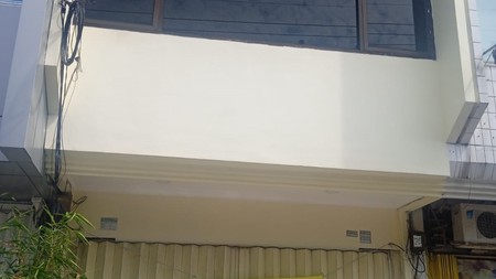 Ruko Disewa Dharmahusada Gubeng Surabaya