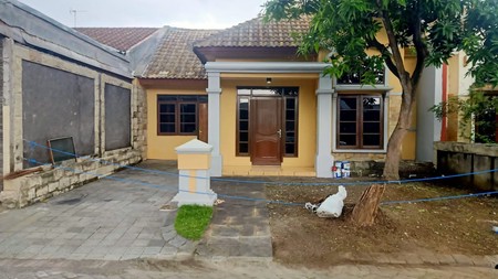 Rumah Luas Permata Tanggulangin Sidoarjo SHM 3 KT Harga Nego