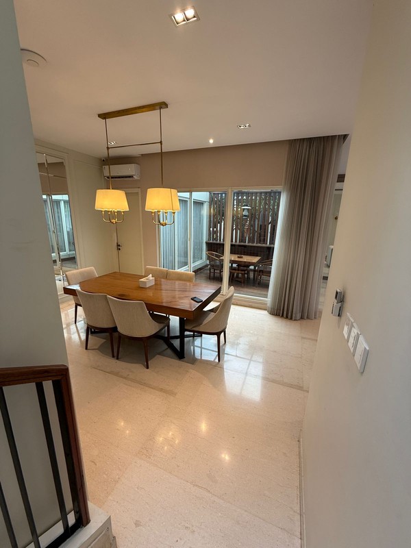 Hot Sale. Rumah mewah cluster Mozart, Gading Serpong