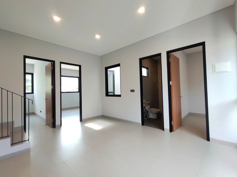 Rumah BRAND NEW di THE GREEN BSD City, Dekat Tol dan Stasiun