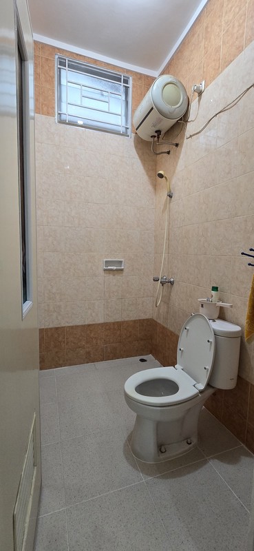 RUMAH 2 LANTAI BAJA RINGAN & GRANIT  DI SEVILLA BSD, Dekat ke stasiun Rawa Buntu