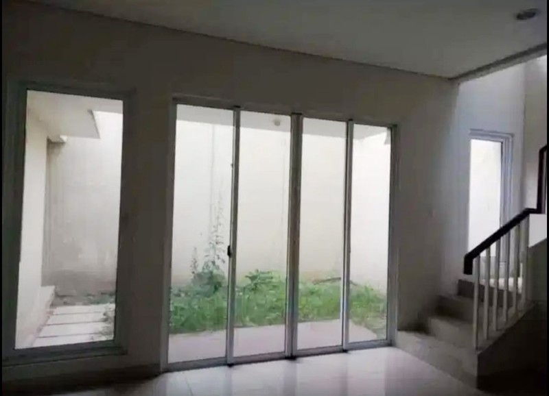 Termurah. Rumah Mewah Eminent Ingenia, BSD