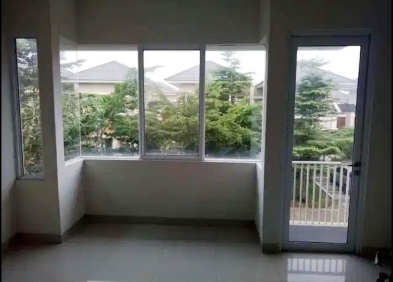 Termurah. Rumah Mewah Eminent Ingenia, BSD