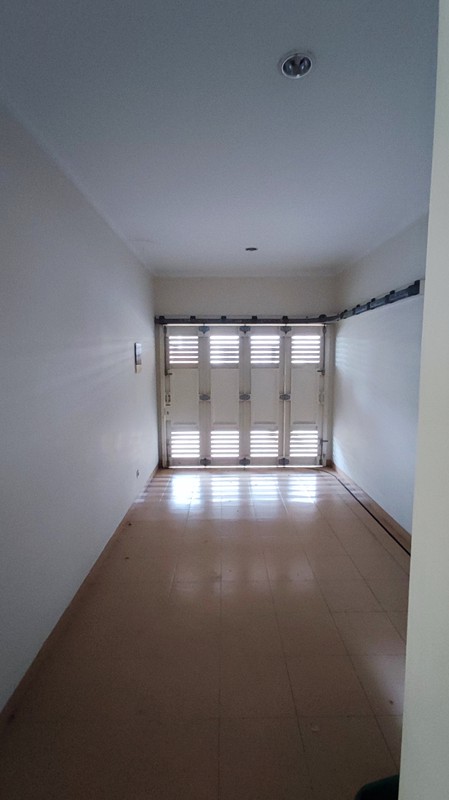 Best Price. Rumah mewah the Spring Goldfinch, Gading Serpong