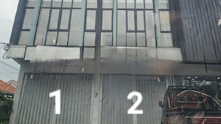 Dijual 2 Ruko Raya Wiyung Surabaya Barat - Komersial Area Hadap Jalan Raya Kembari Dekat Rs Wiyung Sejahtera, Perum Babatan Pratama, Fore , Akses Tol Gunung Sari, Pakuwon Mall, Ptc - Parkiran Mobil Lu
