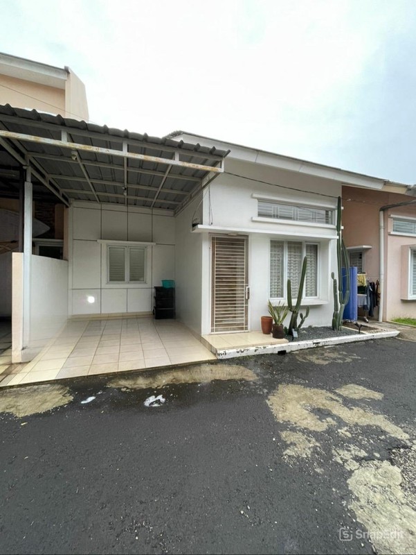 Rumah Cantik Minimalis Siap Huni cuma 800 an jt di Cipadu.